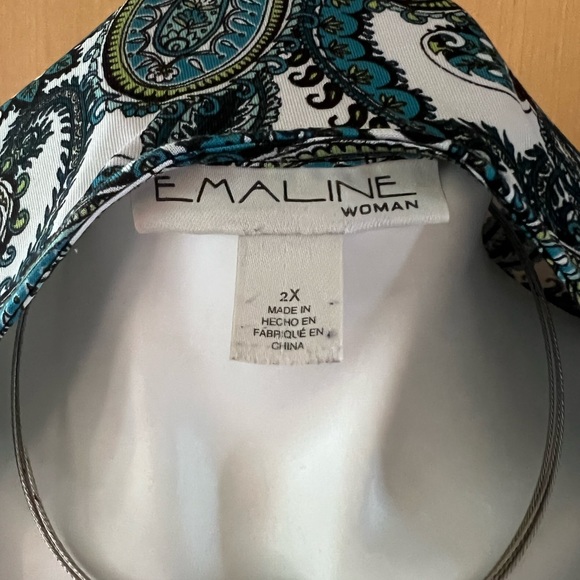 Plus Size 2X | Emaline Woman | Jersey | Tunic | Turquoise and Black Paisley - Picture 9 of 10